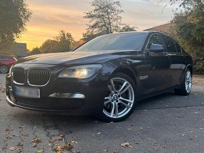 BMW 730