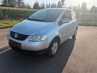 Gebraucht VW Fox Basis 54 PS (39 kW) 2007 Silber Kleinwagen
