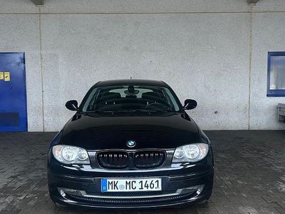 Schwarz Gebraucht 2011 BMW 116 Lifestyle Kleinwagen | 4.700 € (Guter Preis)