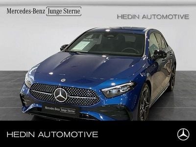 Gebraucht Mercedes A200 AMG 163 PS (119 kW) 2025 Blau Limousine