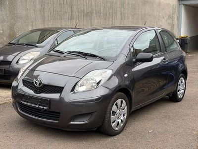 Gebraucht Toyota Yaris Cool 101 PS (74 kW) 2009 Grau Kleinwagen