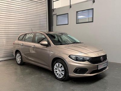 Gebraucht Fiat Tipo Street 120 PS (88 kW) 2019 Braun Kombi