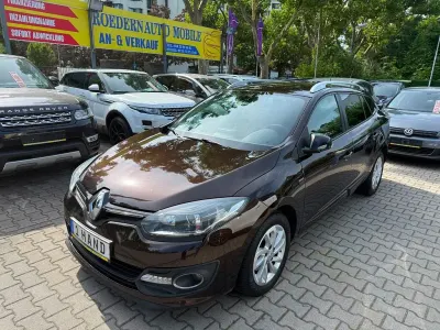 Gebraucht Renault Mégane III LIMITED 110 PS (80 kW) 2015 Braun Limousine
