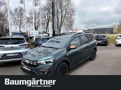 Neu Dacia Jogger Extreme 110 PS (80 kW) 2026 Zedergrün metallic Van / Kleinbus
