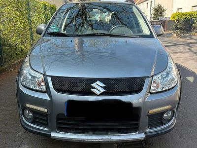 Usado Suzuki SX4 120 HP (88 kW) 2006 Cinzento Sedan