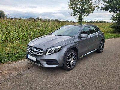 Mercedes GLA200