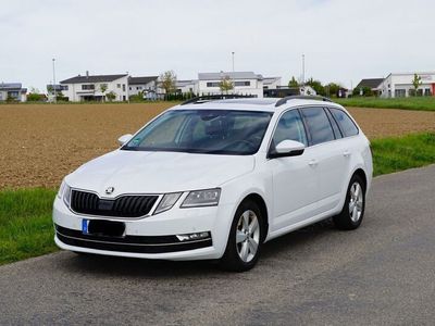 gebraucht Skoda Octavia 1.5 TSI DSG Panorama Teilleder ACC