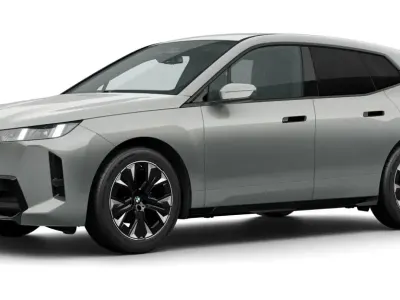 Gebraucht BMW iX M Sport 300 kW (408 PS) 2025 Silber SUV