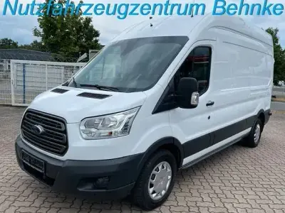 Gebraucht Ford Transit Trend 170 PS (125 kW) 2020 Andere Van