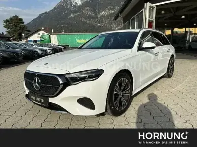 Second-hand Mercedes E200