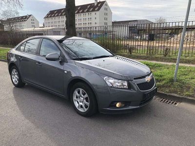 gebraucht Chevrolet Cruze LT KLIMA AUTOMATIK ALU 2-HAND TÜV NEU