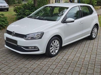 Weiß Gebraucht 2014 VW Polo Limousine | 7.250 € (Fairer Preis)