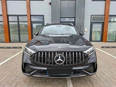 Gebraucht Mercedes GLC300 AMG 258 PS (189 kW) 2024 Grau SUV