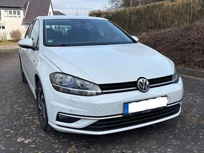 Weiß Gebraucht 2019 VW Golf Join Limousine | 11.400 € (Fairer Preis)