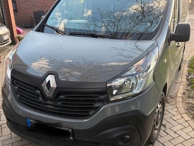 Gebraucht Renault Trafic 120 PS (88 kW) 2019 Grau Van / Kleinbus