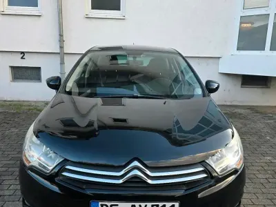 Gebraucht Citroën C4 120 PS (88 kW) 2012 Schwarz Limousine