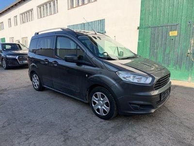Gebraucht Ford Tourneo 101 PS (74 kW) 2017 Grau Van / Kleinbus
