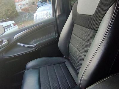 Gebraucht Ford S-MAX Titanium 163 PS (119 kW) 2014 Blau Van / Kleinbus