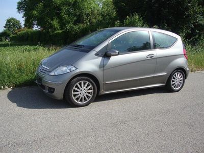 Mercedes A200