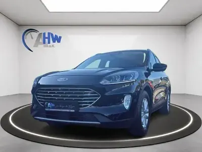 Gebraucht Ford Kuga Titanium 120 PS (88 kW) 2022 Schwarz SUV