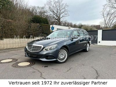 Grau Gebraucht 2016 Mercedes E250 Limousine | 11.490 € (Superpreis)