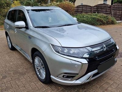 Mitsubishi Outlander P-HEV