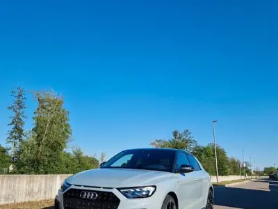 Gebraucht Audi A1 Sportback S-Line 207 PS (152 kW) 2025 Grau Kleinwagen