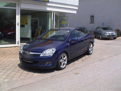 Gebraucht Opel Astra 116 PS (85 kW) 2007 Blau metallic Cabrio