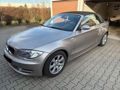Gebraucht BMW 118 Cabriolet Sport Line 143 PS (105 kW) 2008 Beige Cabrio
