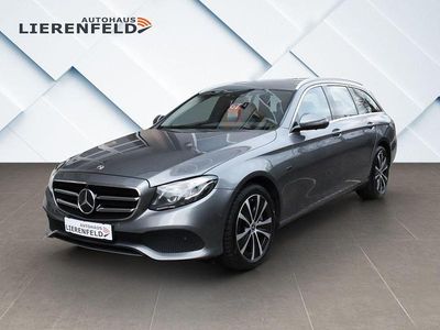 Grau Gebraucht 2020 Mercedes E300 Limousine | 20.990 € (Fairer Preis)