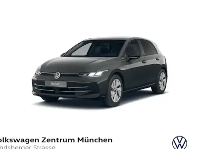 Neu VW Golf VIII Life 150 PS (110 kW) 2026 Grau Limousine