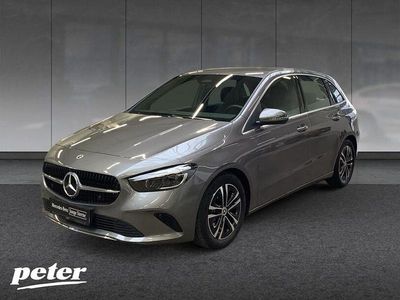 Gebraucht Mercedes B200 Advanced 163 PS (119 kW) 2024 Metalliclack mountaingrau Van / Kleinbus