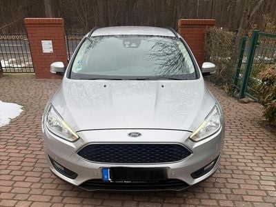 Gebraucht Ford Focus Business Edition 125 PS (91 kW) 2016 Silber Kombi