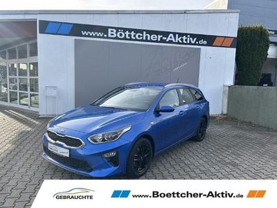 Gebraucht Kia Ceed Attract 140 PS (102 kW) 2021 Blau Kleinwagen