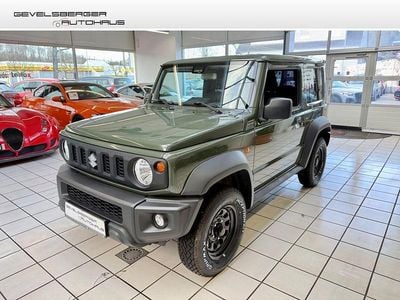 Gebraucht Suzuki Jimny Comfort 103 PS (75 kW) 2019 Solid jungle green SUV