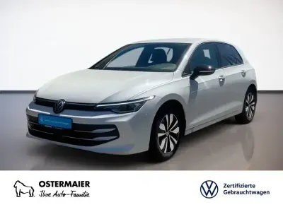 Gebraucht VW Golf VIII Goal 150 PS (110 kW) 2025 Oryxweiß perlmutteffekt Limousine