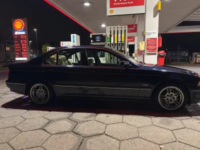Brugt BMW 530 Exclusive 200 HK (147 kW) 2003 Andere farben Sedan