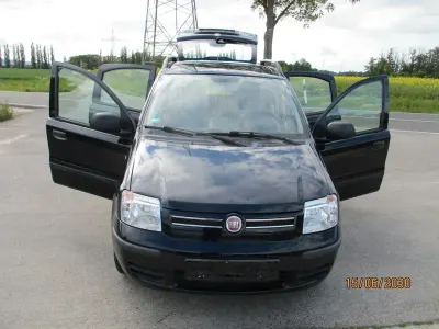 Gebraucht Fiat Panda Dynamic 60 PS (44 kW) 2010 Blau Kleinwagen