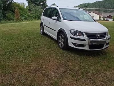 VW Touran Cross