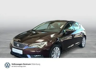 Gebraucht Seat Leon XCELLENCE 131 PS (96 kW) 2019 Violett Limousine