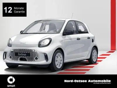 Gebraucht Smart ForFour Electric Drive 60 kW (82 PS) 2021 Karosserie in white Limousine