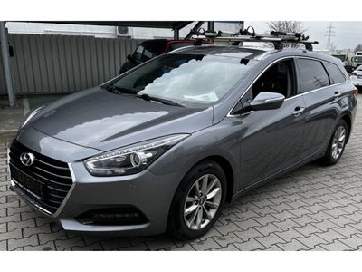 gebraucht Hyundai i40 1.7 CRDi blue Trend e-Sitze SHZ LED PDCv+h