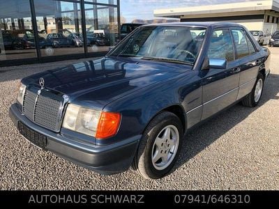 Second-hand Mercedes E280 197 CP (144 kW) 1993 Albastru Berlinǎ