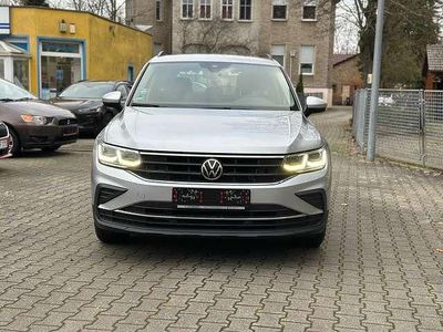 Reflexsilber Gebraucht 2021 VW Tiguan IQ Drive SUV | 27.250 € (Guter Preis)