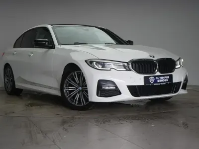 Gebraucht BMW 320 M Sport 190 PS (139 kW) 2021 Weiß Limousine