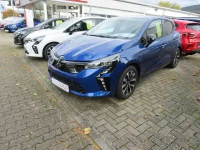 Neu Mitsubishi Colt Plus 67 PS (49 kW) 2025 Royal blau Kleinwagen