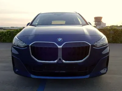 Gebraucht BMW 218 Comfort Edition 150 PS (110 kW) 2024 Blau Kombi