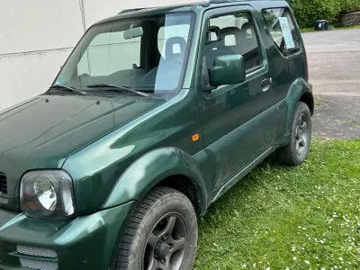 Gebraucht Suzuki Jimny 86 PS (63 kW) 2010 Grün SUV