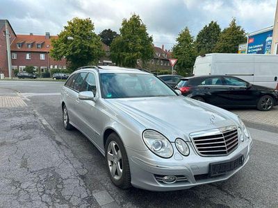 Mercedes E200