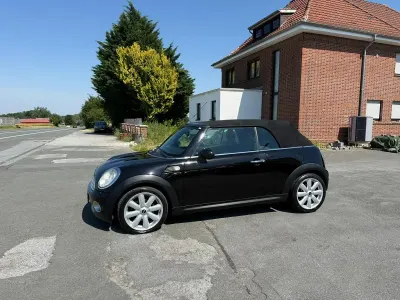 Gebraucht Mini Cooper Cabriolet 120 PS (88 kW) 2010 Schwarz Cabrio